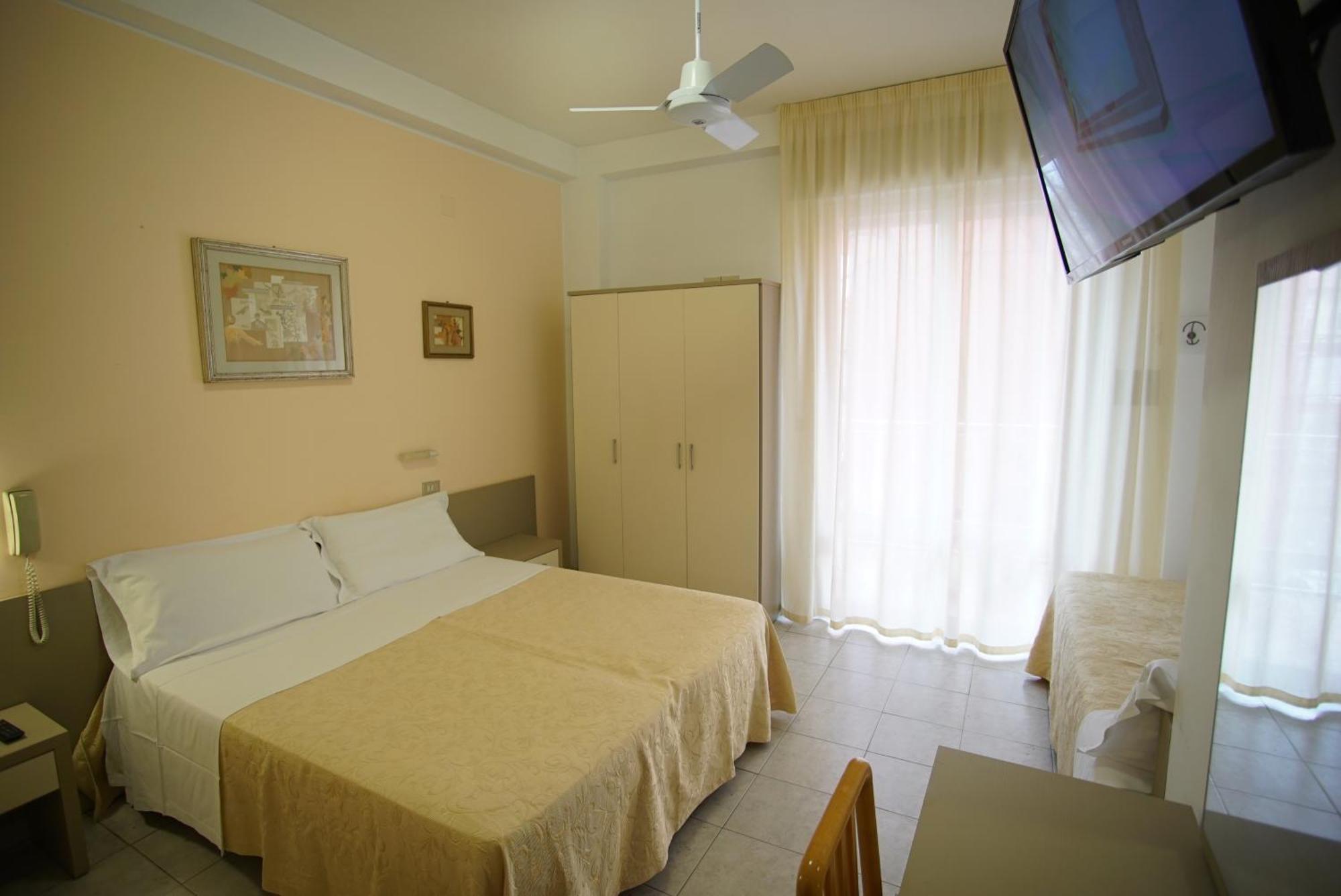 Hotel Dell'Angelo Ρίμινι Εξωτερικό φωτογραφία