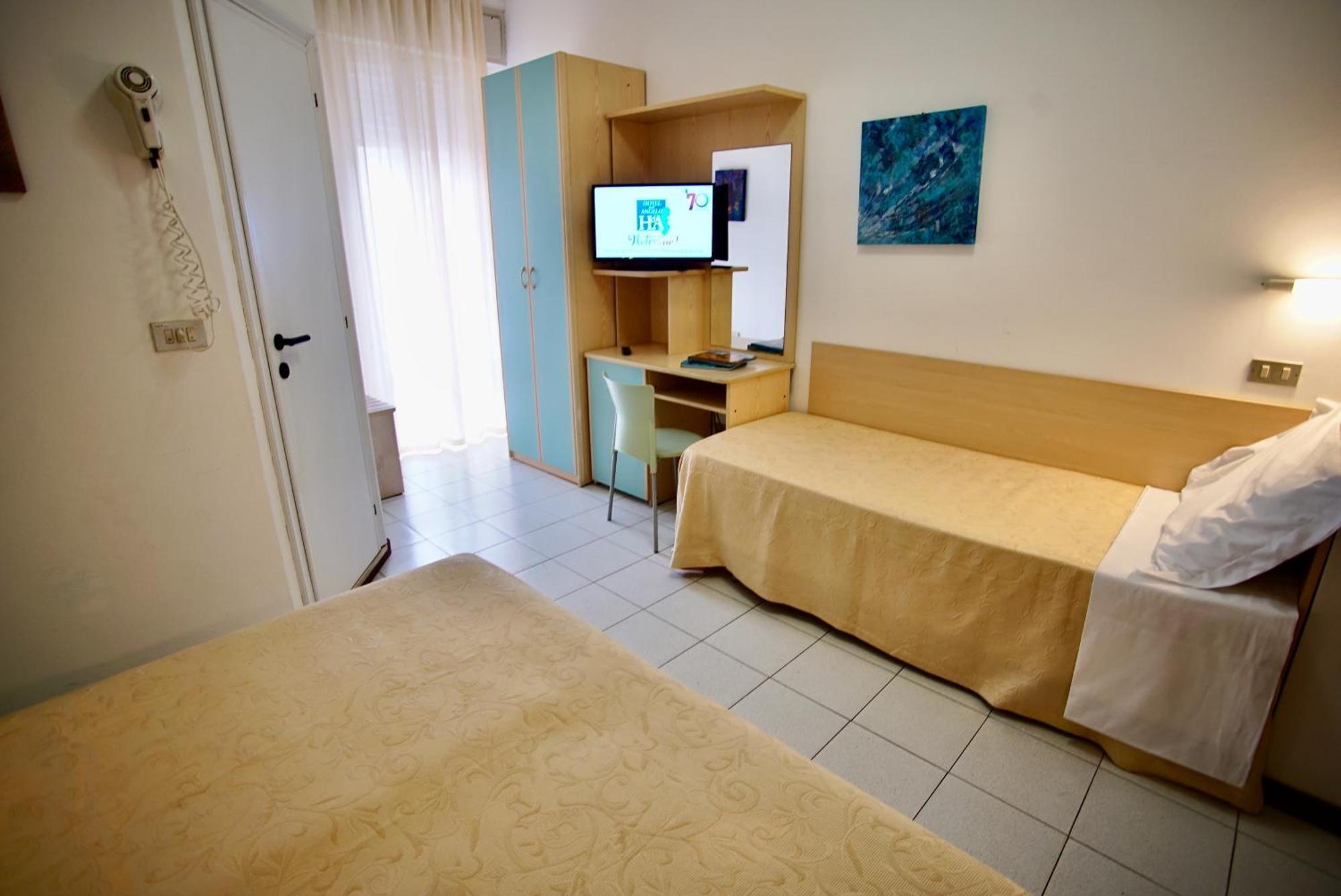 Hotel Dell'Angelo Ρίμινι Εξωτερικό φωτογραφία