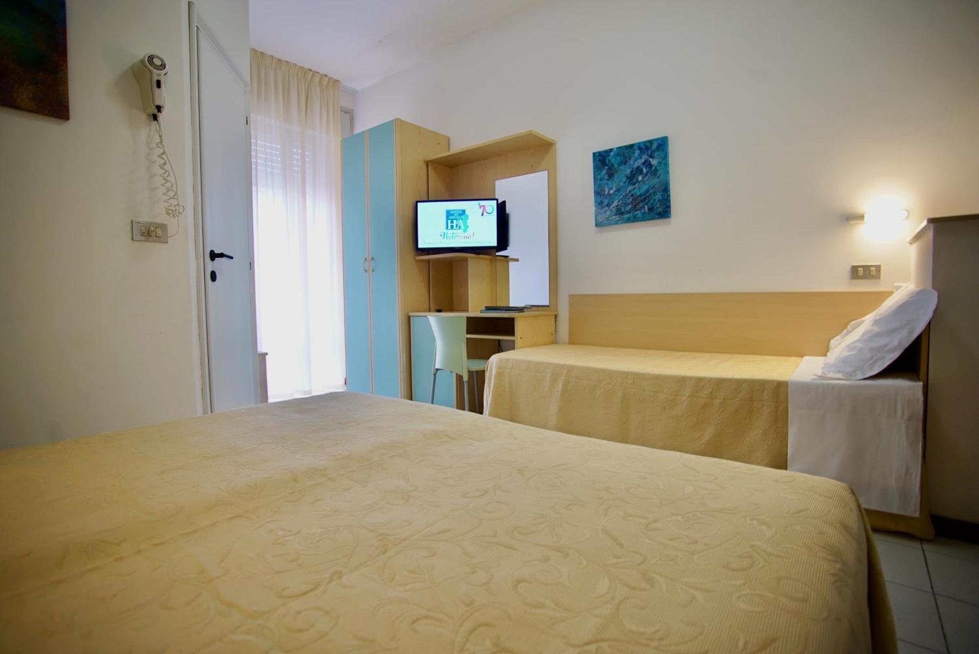 Hotel Dell'Angelo Ρίμινι Εξωτερικό φωτογραφία