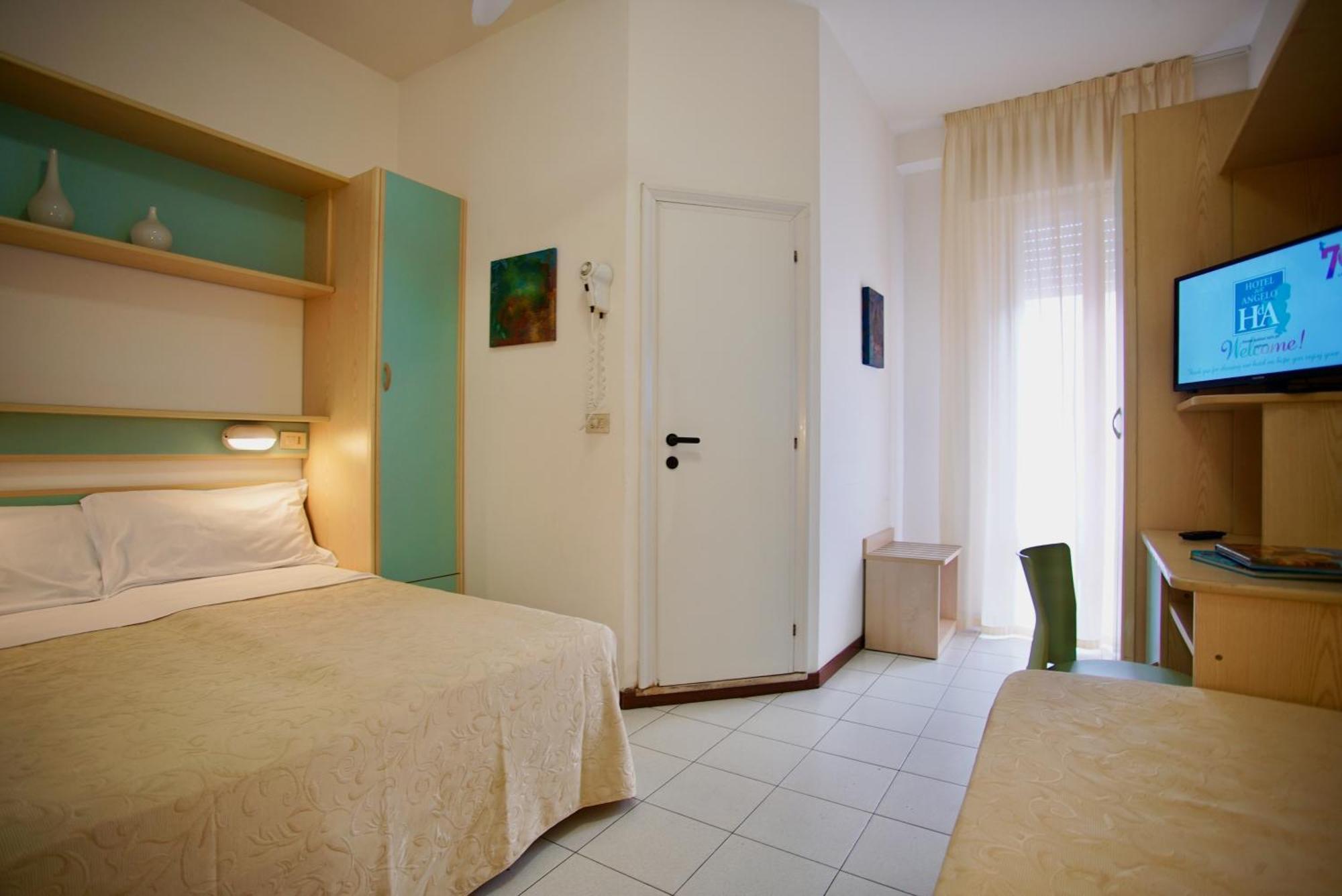 Hotel Dell'Angelo Ρίμινι Εξωτερικό φωτογραφία