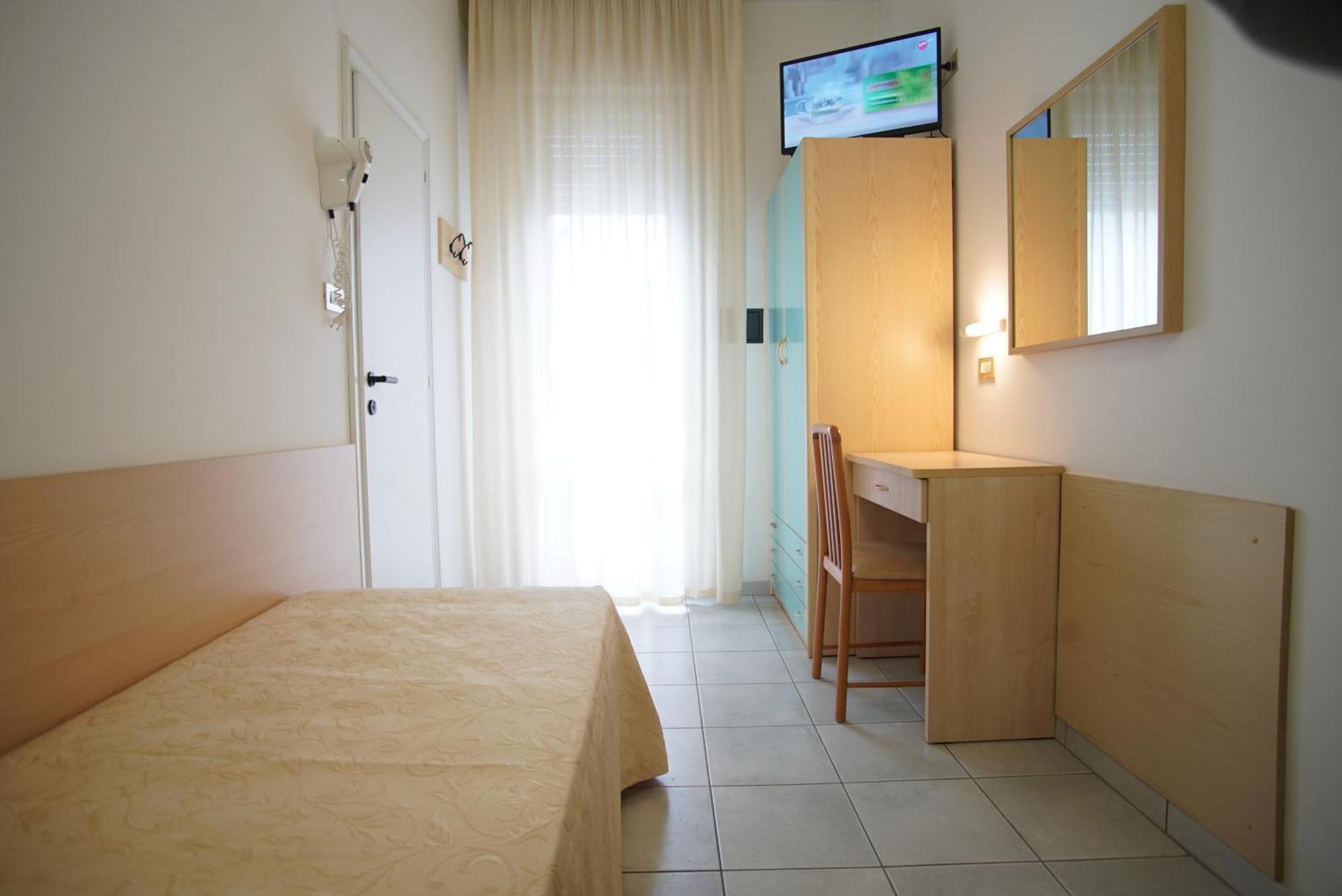 Hotel Dell'Angelo Ρίμινι Εξωτερικό φωτογραφία